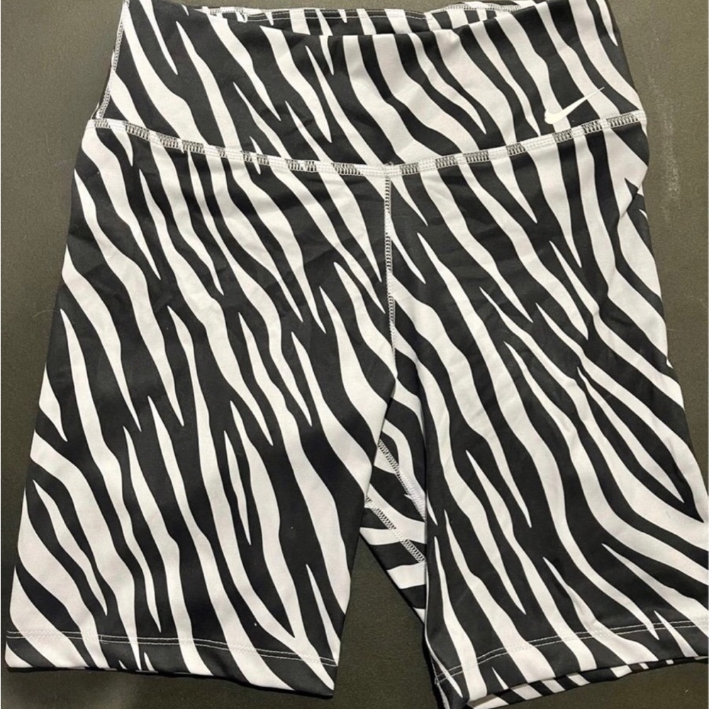 Nike Black & White Zebra-Print High-Rise Bike Shorts
